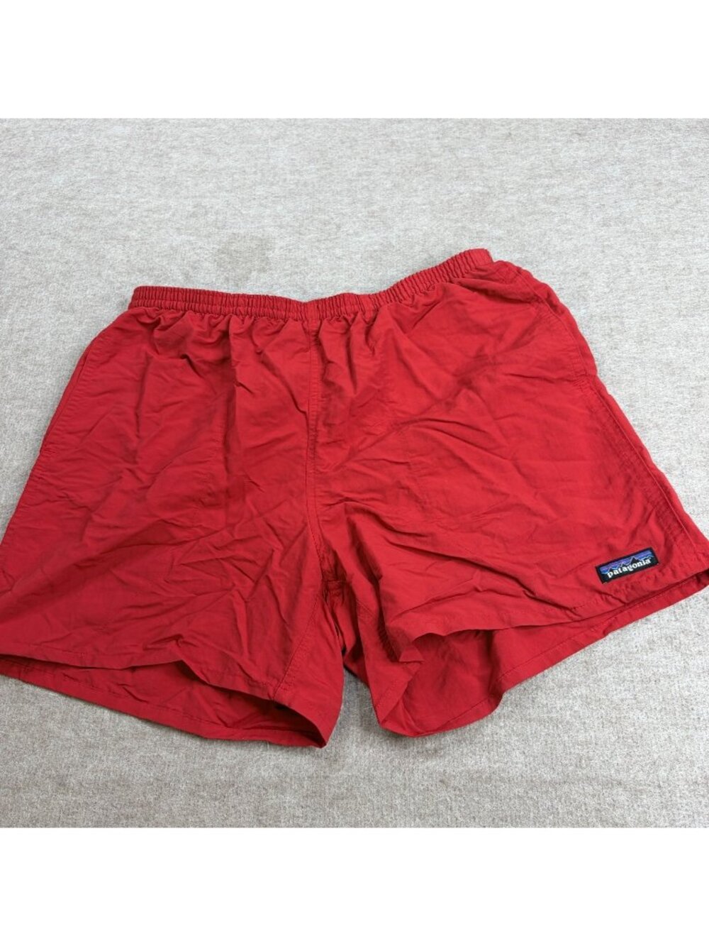 Patagonia Mens Shorts Large Red Baggies 4.5" In Nylon Drawstring Lined 57021
